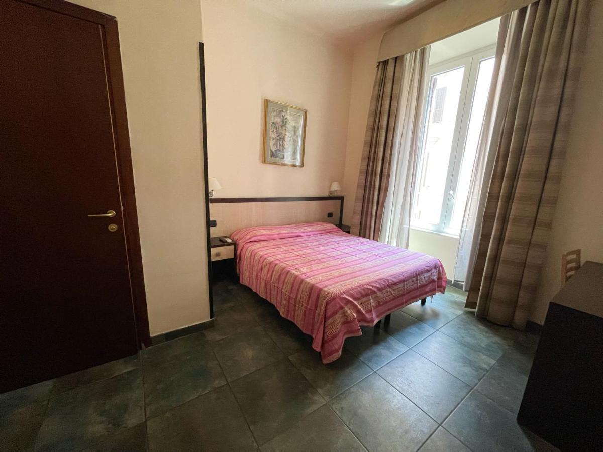Bed & Breakfast Clarian 3*