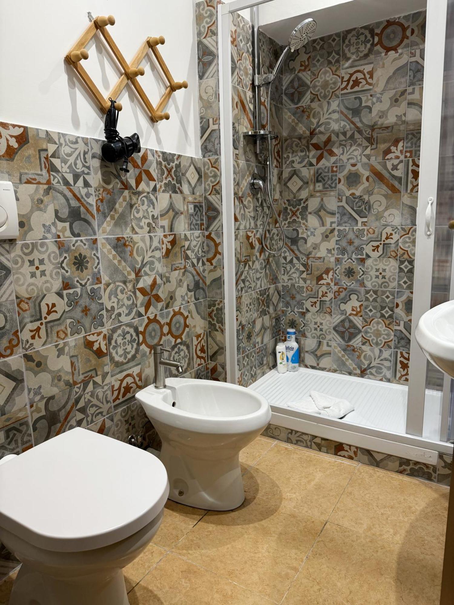 Acomodação com café da manhã  Clarian 3*