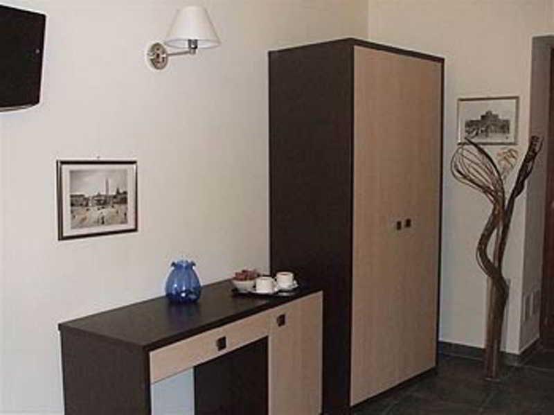Clarian 3* Roma